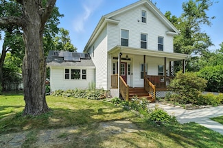 24 Hudson St, Wurtsboro, NY 12790