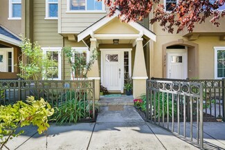 2214 Raspberry Ln, Mountain View, CA 94043