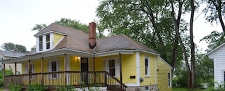 12 Edgewater Dr, Blackstone, MA 01504