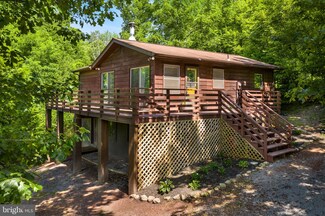 27 Pine Way, Mount Jackson, VA 22842