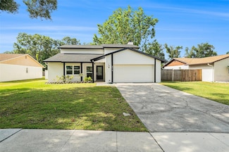 4914 Country Hills Dr, Tampa, FL 33624