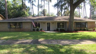 5465 Oak Bay Dr, Jacksonville, FL 32277