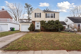 3766 Warrendale Rd, Cleveland, OH 44118