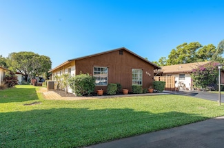 506 SE 27th Ln, Boynton Beach, FL 33435