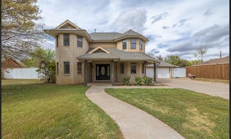 1415 7th St, Shallowater, TX 79363