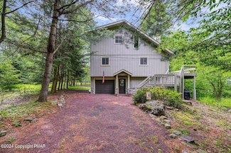 1233 Clear Pond Rd, Pocono Pines, PA 18350