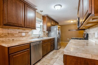 5936 Halifax Place, Minneapolis, MN 55429