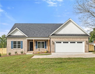 275 Lenalan Dr, Lexington, NC 27295