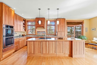 81 Brigham Hill Rd, Essex Junction, VT 05452