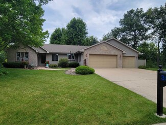 3525 Kingsbridge Dr, Janesville, WI 53546