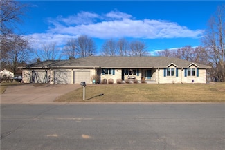 3152 Hope Ave, Eau Claire, WI 54703