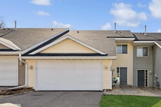 128 Oakmont Ln, Red Wing, MN 55066