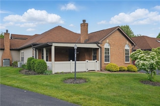 25 Ashford Dr, Cranberry Township, PA 16066