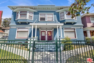 2620 Magnolia Ave, Los Angeles, CA 90007