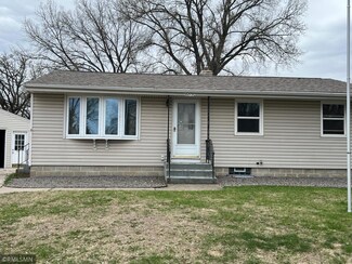 6273 Woodbine Ct, Woodbury, MN 55125