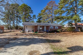 1018 11th St, Goldsboro, NC 27534