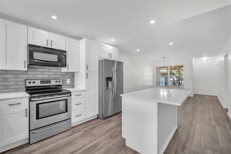 5904 S Rue Rd, West Palm Beach, FL 33415