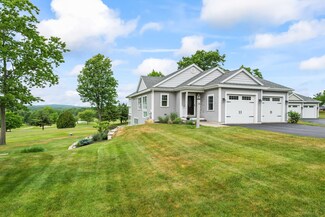 21 Callaway Dr Unit 9, Gray, ME 04039