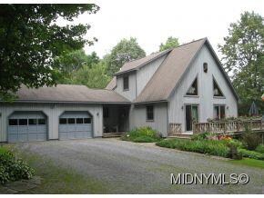 4231 Trestle Ln, Eaton, NY 13409