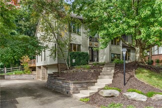 10129 Deer View Point, Wexford, PA 15090
