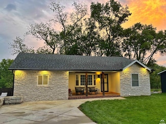 730 Ash St, Eudora, KS 66025