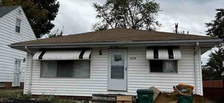 5339 Elmwood Ave, Maple Heights, OH 44137
