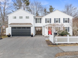 72 Brown St, Kennebunk, ME 04043