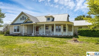 247 Coy Ln, Cibolo, TX 78108