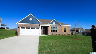 4049 Susie View Ln, Alabaster, AL 35007