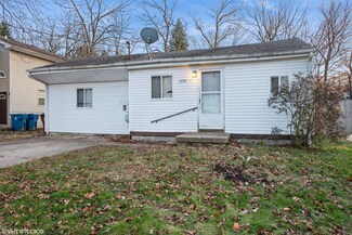 1339 Park Ave, Chesterton, IN 46304
