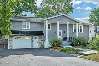 4 Wildwood Ave, Schenectady, NY 12302