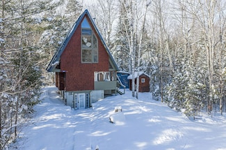 1004 Hazel Wood Dr, Carrabassett Valley, ME 04947
