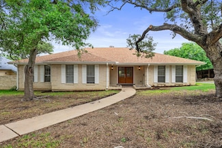 406 Coronado Dr N, Kerrville, TX 78028