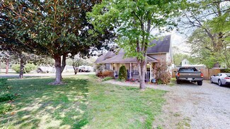 108 Front St, Normandy, TN 37360