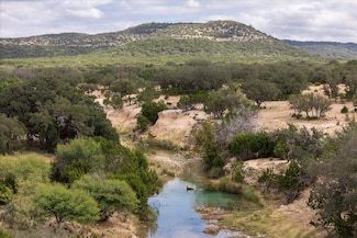 15689 Ranch Road 337 W, Camp Wood, TX 78833