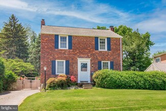 2708 Woodleigh Rd, Havertown, PA 19083