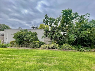 2305 Via Puerta Unit B, Laguna Woods, CA 92637