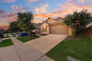 3512 Tulip Dr, Aubrey, TX 76227