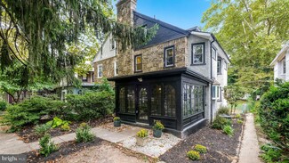 7135 Lincoln Dr, Philadelphia, PA 19119