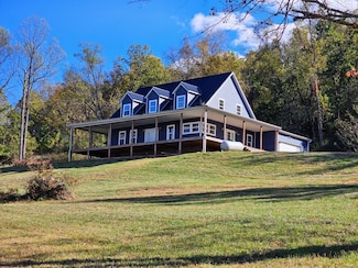 869 Belle Rd, Point Pleasant, WV 25550