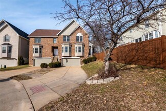 5701 Parc Ridge Way, Saint Louis, MO 63139