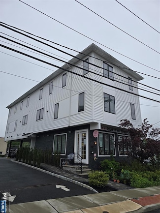 21 S Summit St Unit 1R, Tenafly, NJ 07670