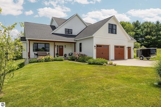 4573 Westbrook Dr, Traverse City, MI 49685