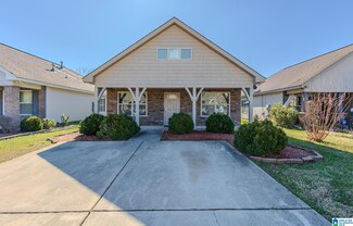 304 Creek Run Cir, Calera, AL 35040