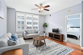 54 Rainey St Unit 403, Austin, TX 78701