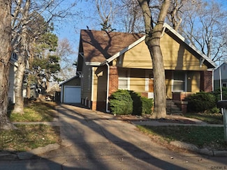 1408 N Saint Joseph Ave, Hastings, NE 68901