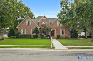 120 Preswick Place NW, Huntsville, AL 35806