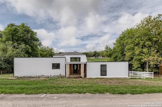 20707 Green Park Dr, Lago Vista, TX 78645