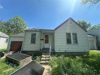 2525 Tyrell Dr, Saint Louis, MO 63136