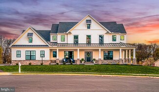 6028 Camden Ct, Harrisburg, PA 17112